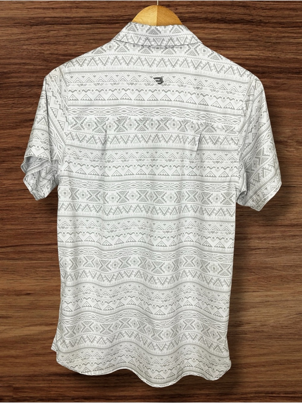 Burlebo Short Sleeve Button Up Shirt Performance Stretch Aztec Print Size Small - Picture 2 of 7